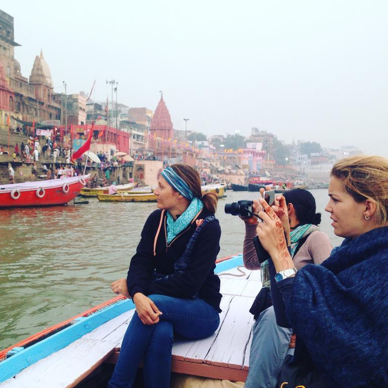 Paradise Inn Guest House Varanasi Ngoại thất bức ảnh