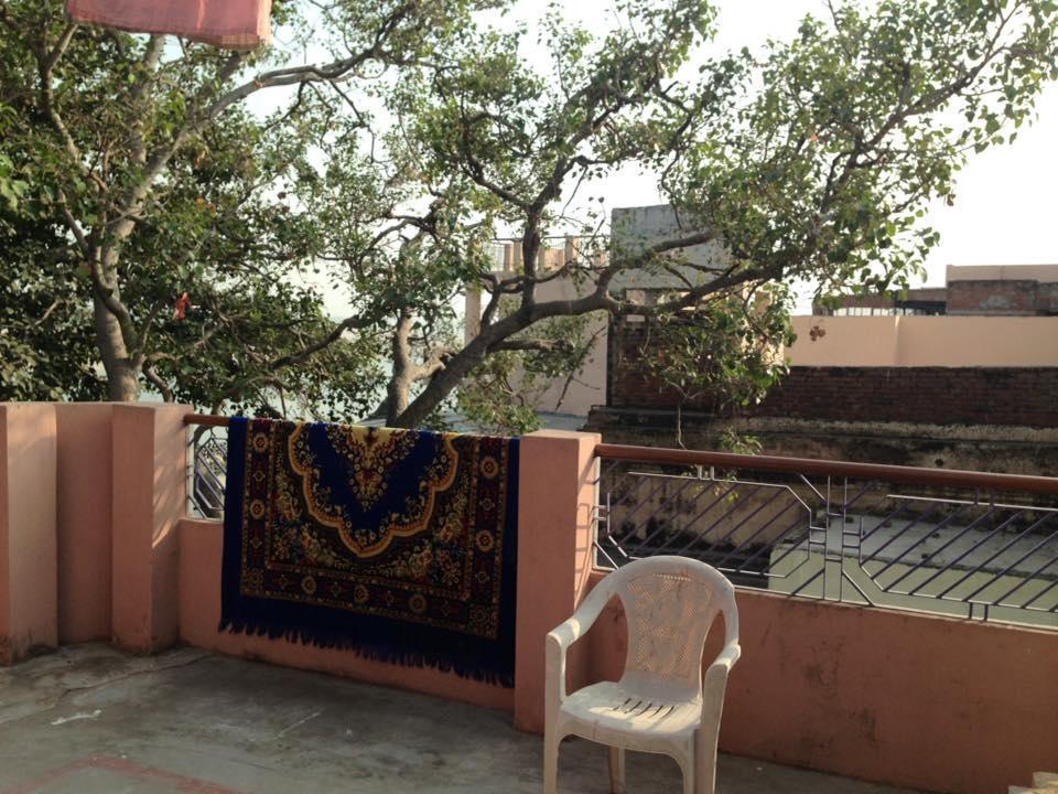Paradise Inn Guest House Varanasi Ngoại thất bức ảnh