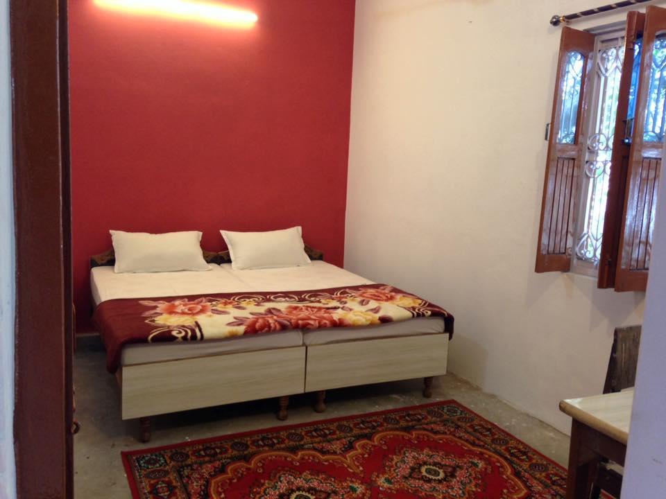 Paradise Inn Guest House Varanasi Ngoại thất bức ảnh