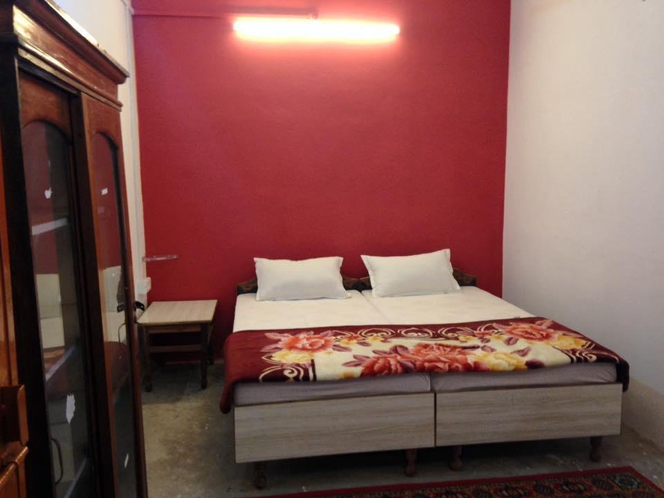 Paradise Inn Guest House Varanasi Ngoại thất bức ảnh
